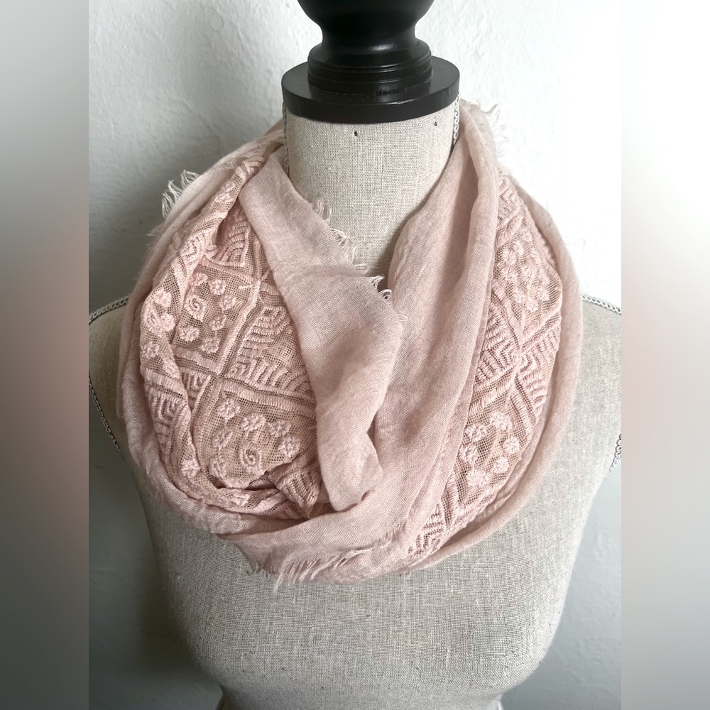B.P. Pink stitch detail infinity scarf